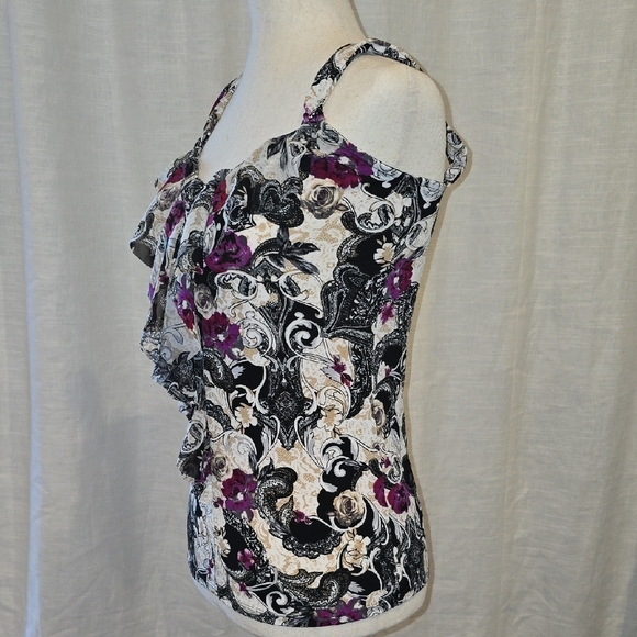 WHBM Ruffled Tank Top - Picture 3 of 9